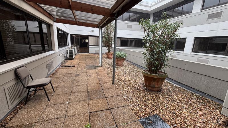 To Let commercial Property for Rent in Pinelands Western Cape